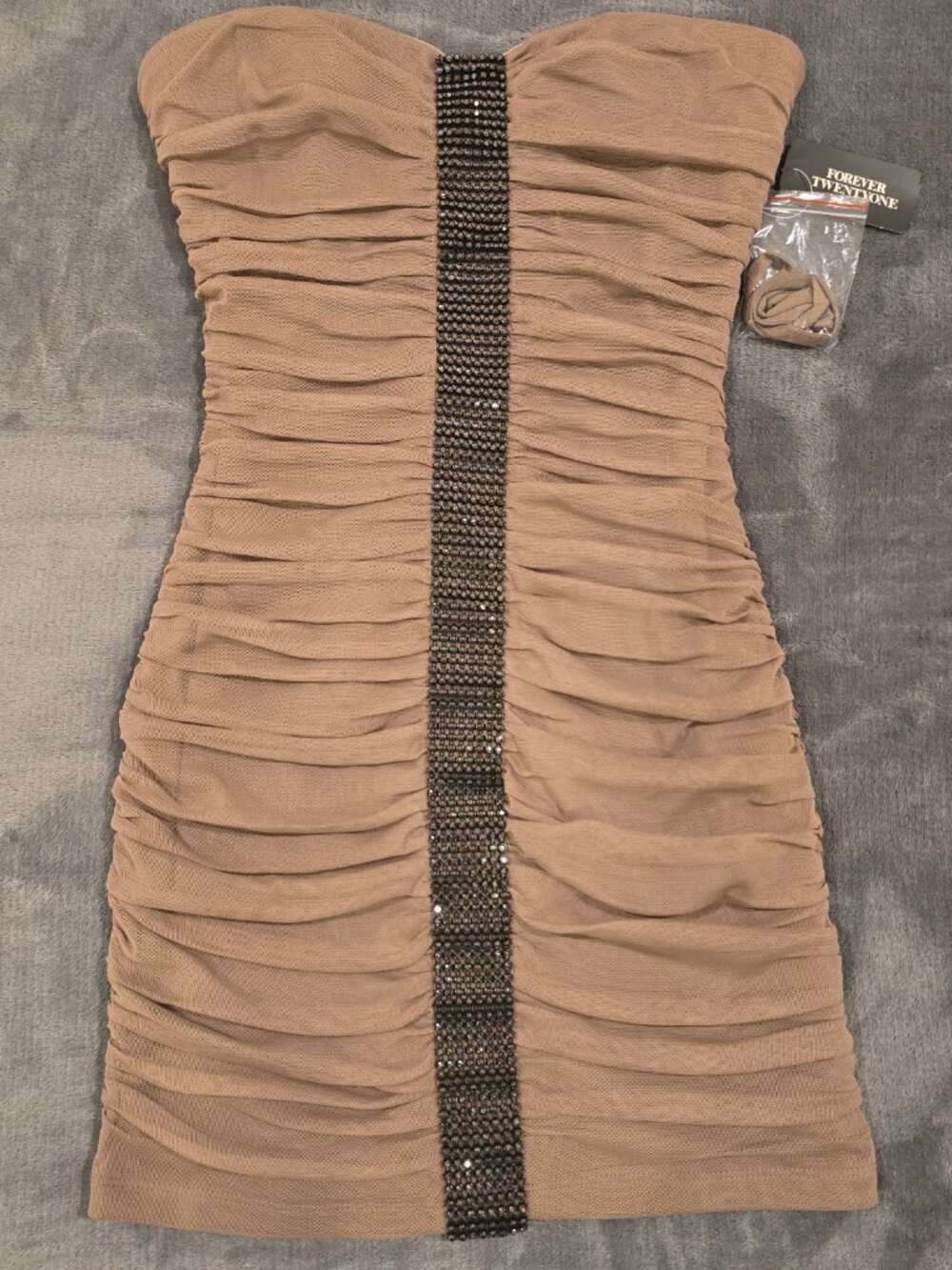 Forever 21 Taupe Ruched Strapless Mini Dress Size M – NWT with Rhinestones